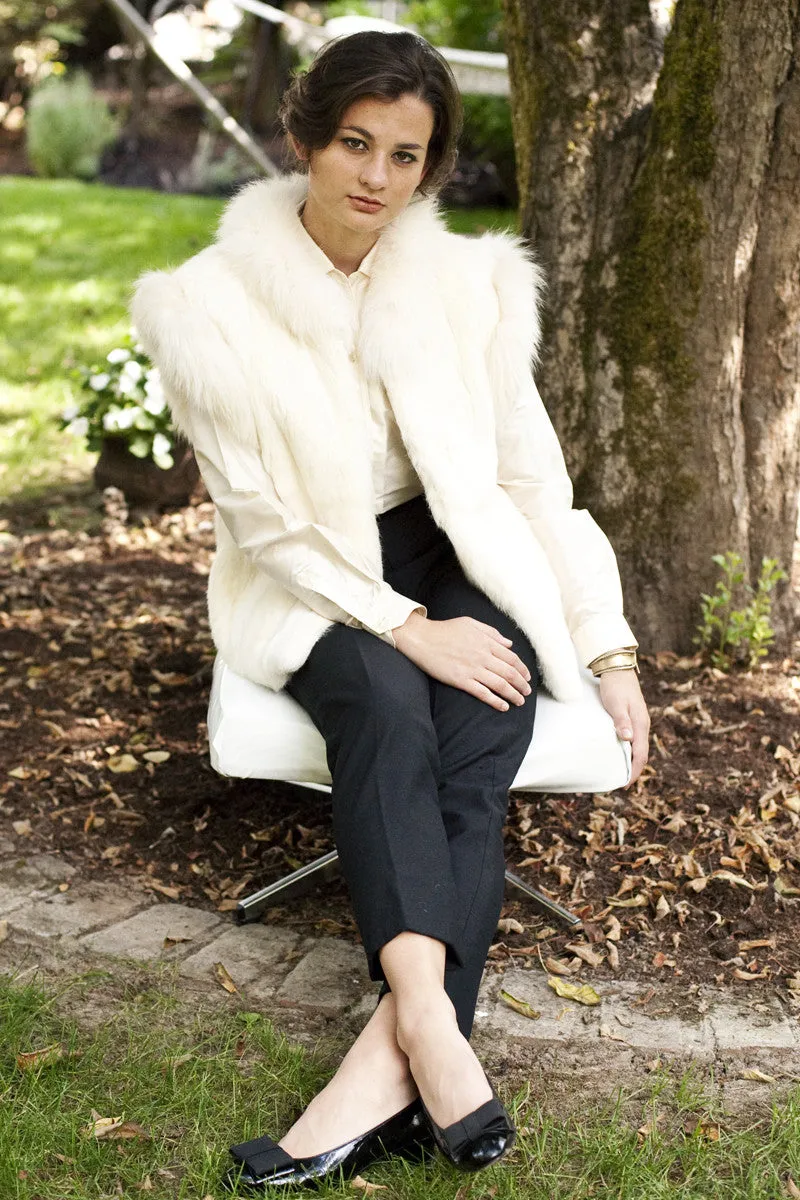 1980's Vintage Luxuriously Soft White Rabbit Fur Vest