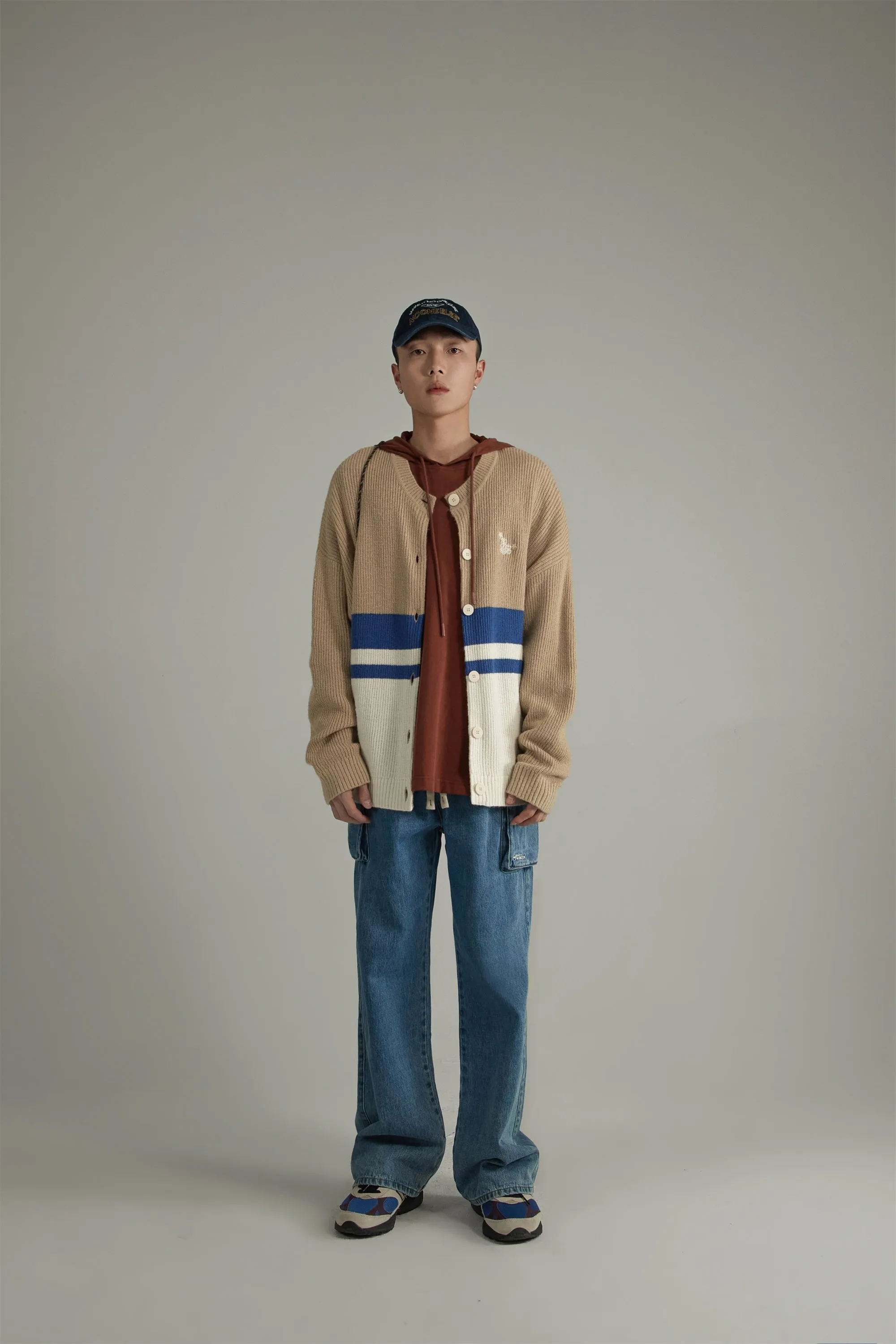 Contrast Stripes Knit Button Cardigan