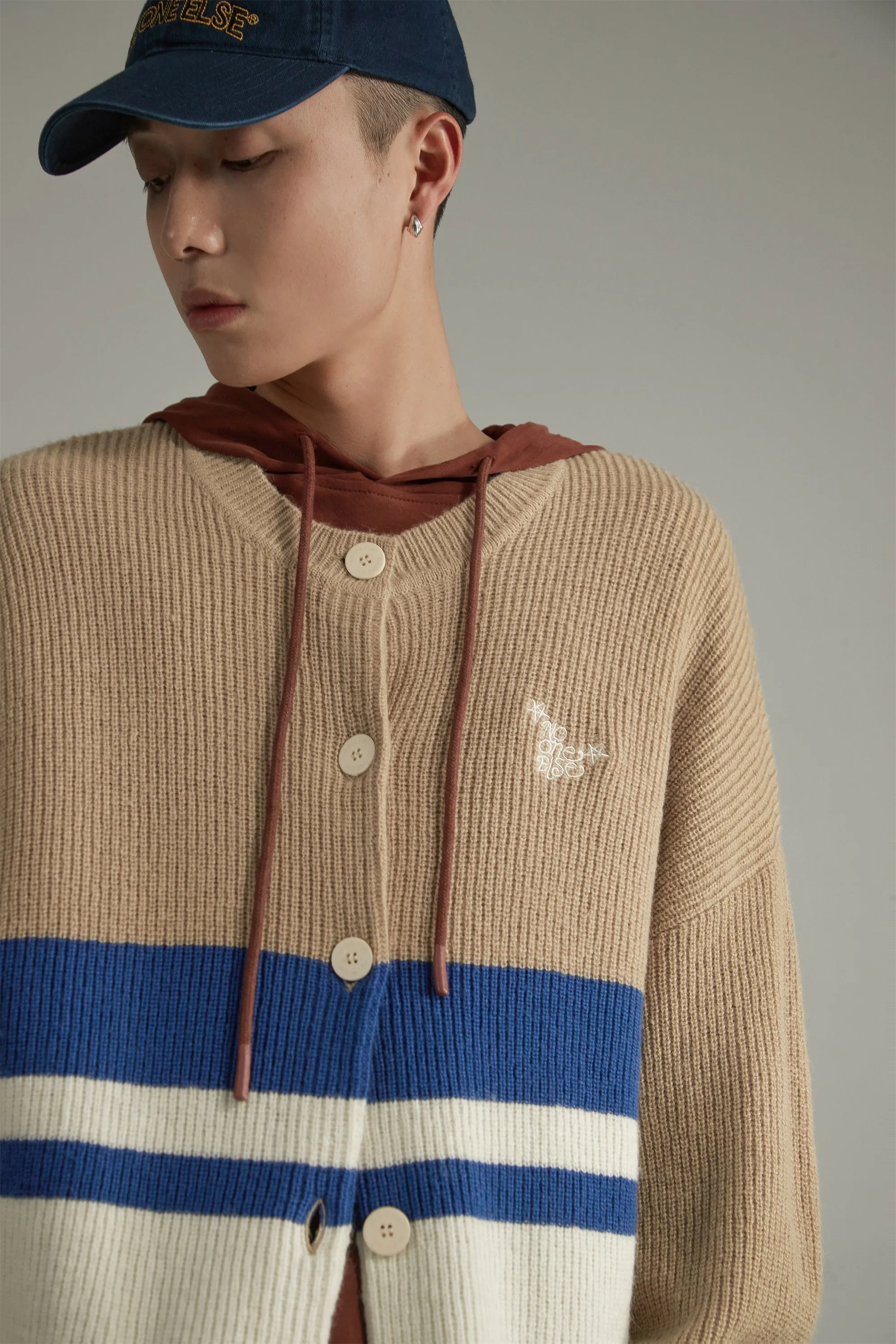 Contrast Stripes Knit Button Cardigan